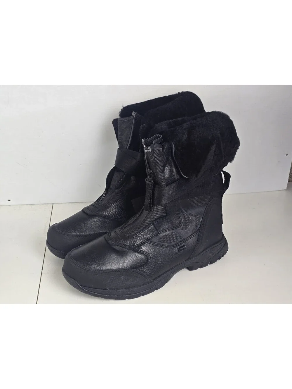 UGG TAHOE Boots Black Leather Sheepskin Waterproof Cold Weather Snow men's US 9